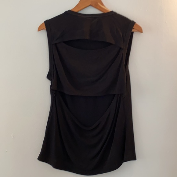 NWT A.L.C. Black Back Slit Viscose Sleeveless Blouse Women's Large - Picture 8 of 11